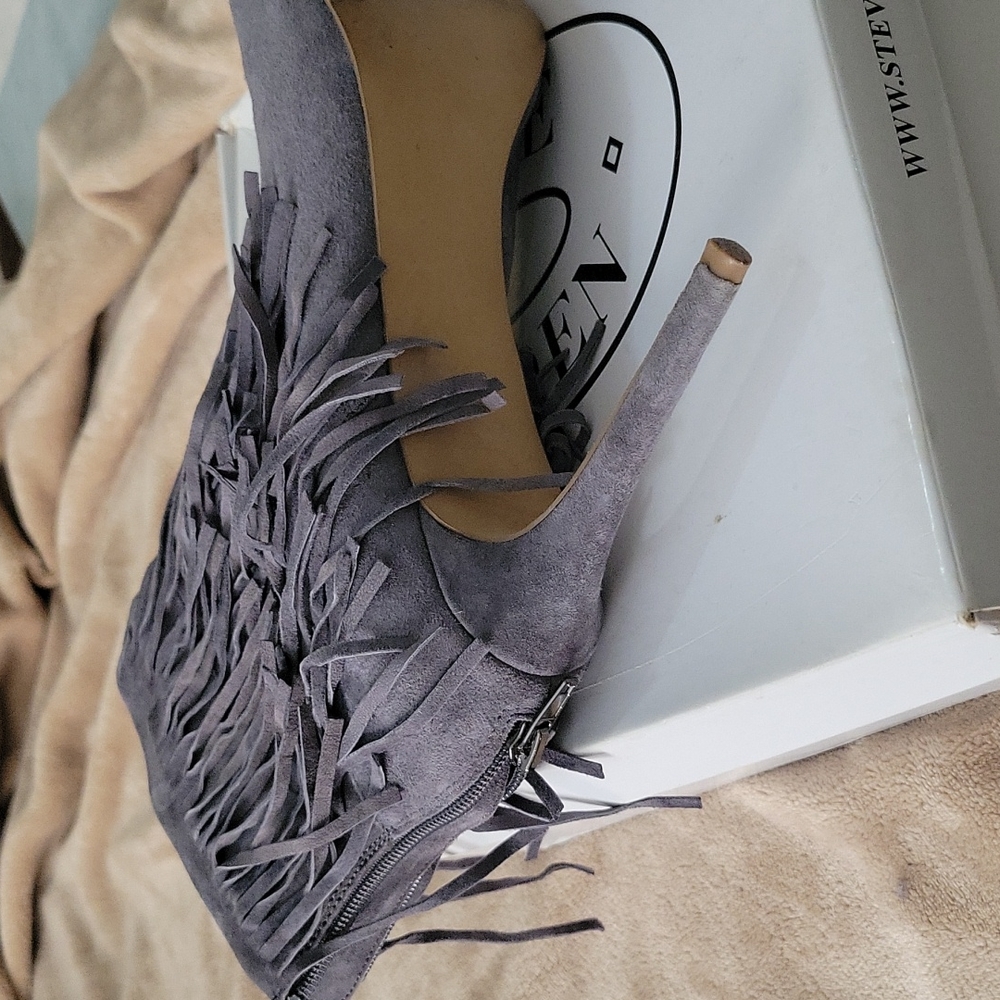 Fringed Bootie - Picture 3 of 4